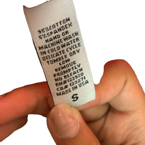 LA Made Sleeveless Crewneck A Line Knit Dress Back Cutout Coral Size Small - Picture 4 of 7